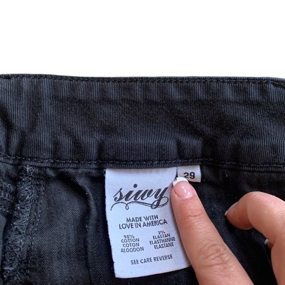 Siwy frayed hem shorts Size 29 - Picture 3 of 3